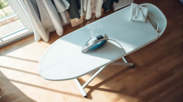 7 astuces incontournables pour réduire le repassage efficacement